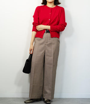 ふんわりタッチクルーネックカーディガン