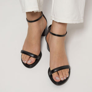 チャンキーパテッドサンダル（4.5cmヒール）