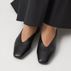 スクエア 2WAY フラットシューズ