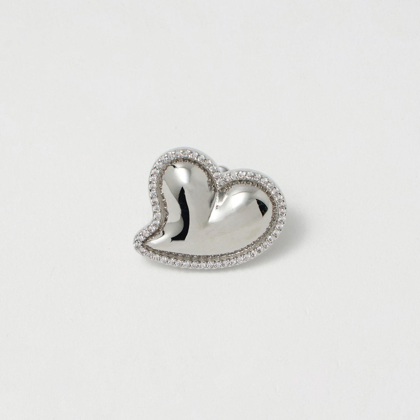 フローイング ハート ピアス