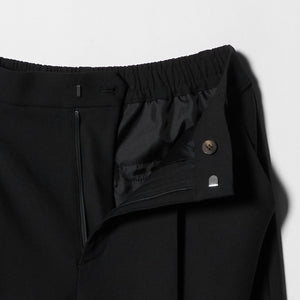 タックテーパードパンツ ウォッシャブル