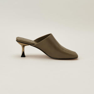 サムカバーミュール サンダル60↑