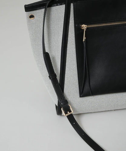 キャンバス×フェイクレザーポケットバッグ