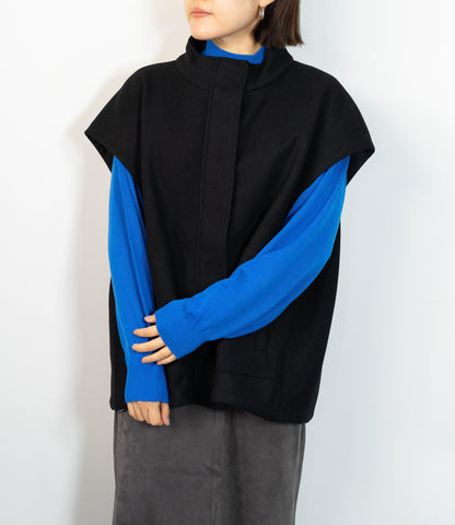 ウールライクハイネックベスト