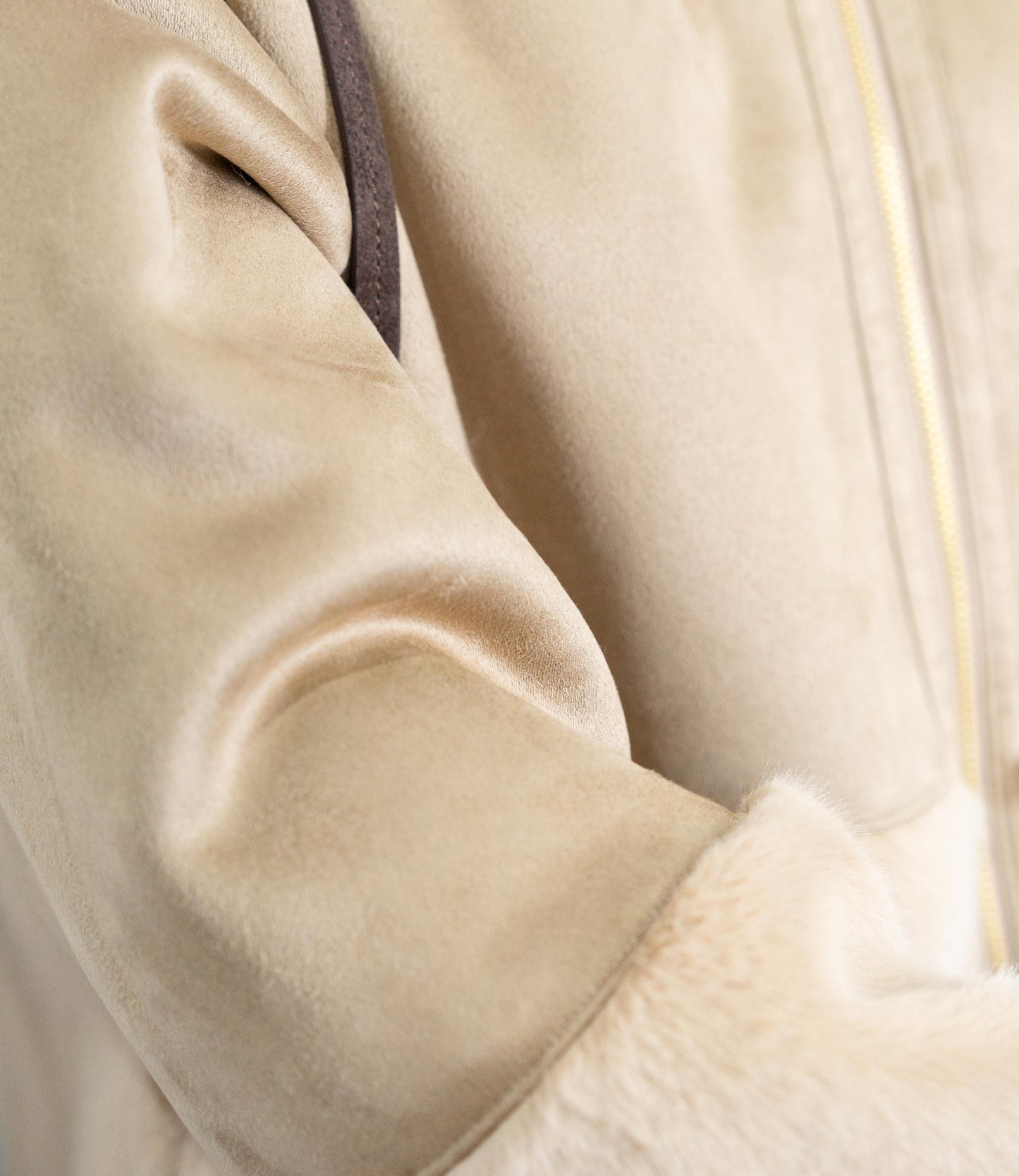 フェイクファームートンアウター