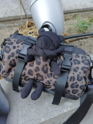 クロスボディーベアバッグ