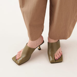 サムカバーミュール サンダル60↑