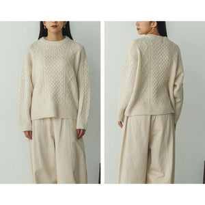 ケーブルニット