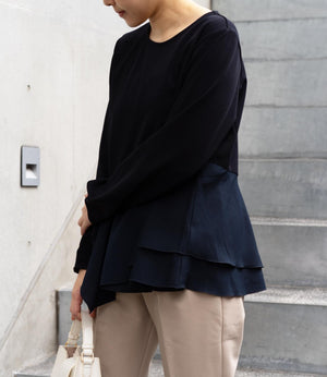 ドッキングイレヘムブラウス