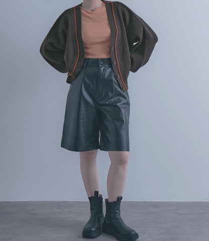 Vネックショートカーディガン
