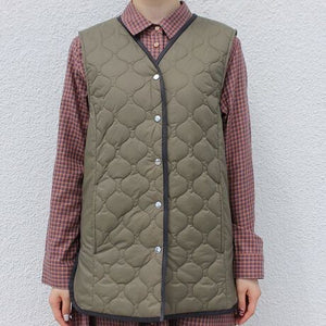 キルティングロングベスト