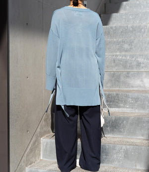 サイドスリットVネックカーディガン