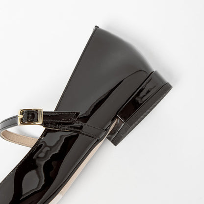 【WEB限定】ポインテッド ストラップ フラット20■↓↑