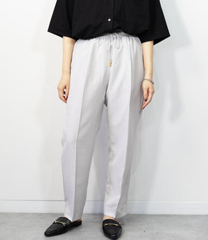 タンブラーブッチャーテーパードパンツ