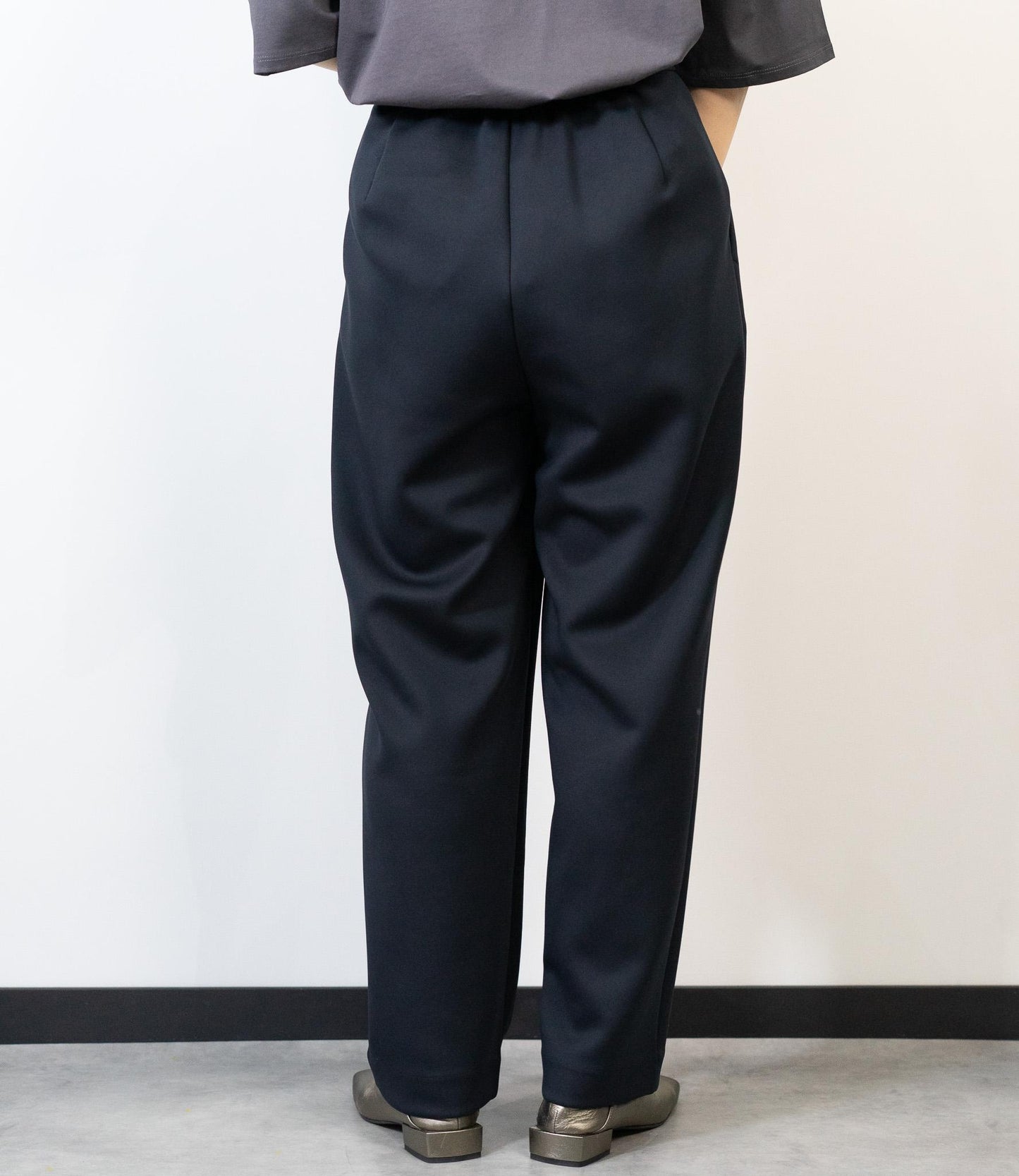 ダンボールニットパンツ