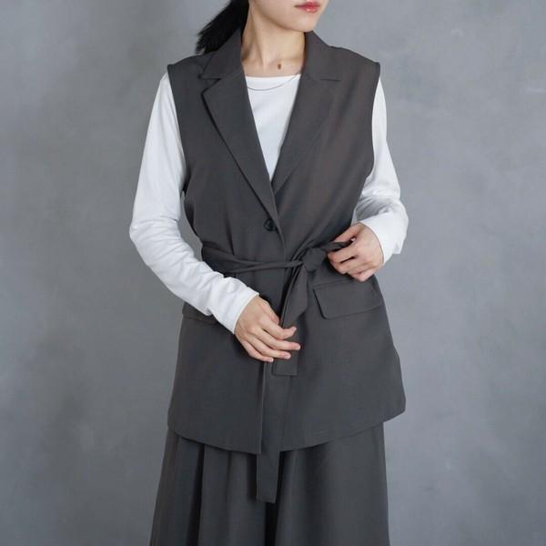 テーラードベスト