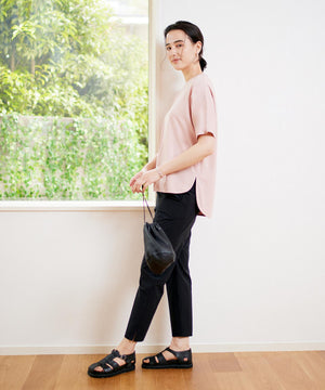 FINE MOVE テーパードパンツ