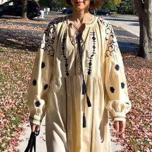 タッセルフォークロア刺繍ワンピース