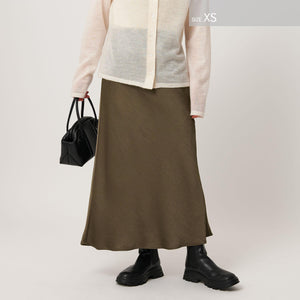 ポリエステルサテン マーメイドフレアスカート