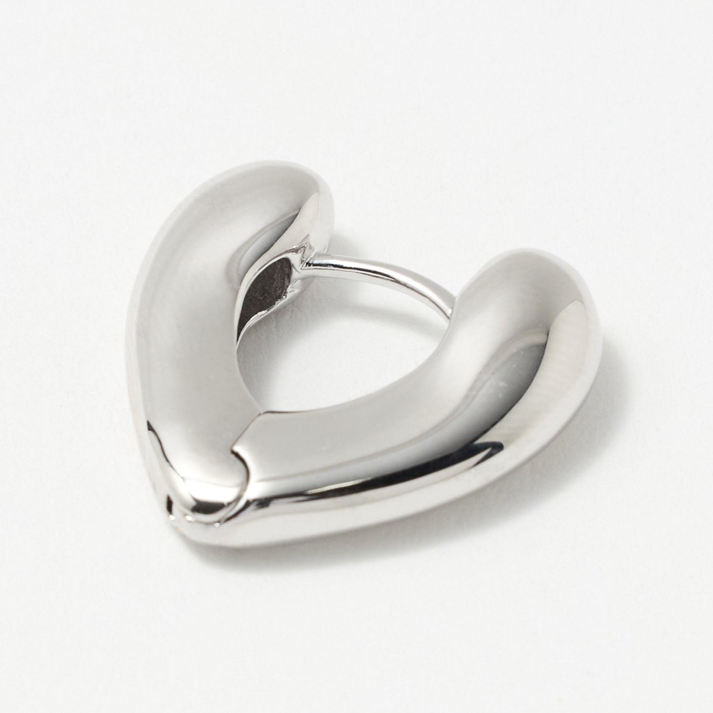 ハート フープ ピアス