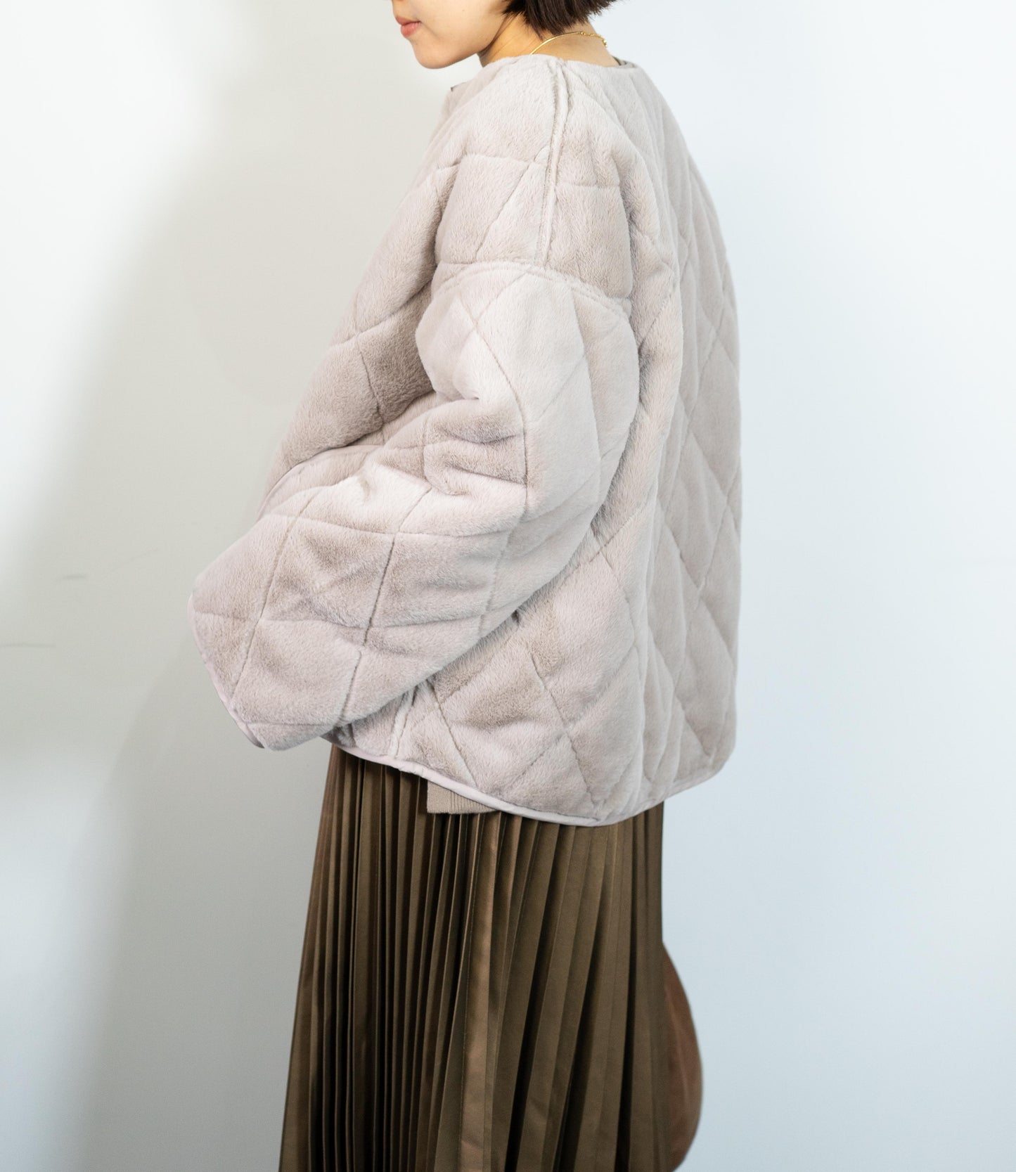 リバーシブルファーキルティングアウター