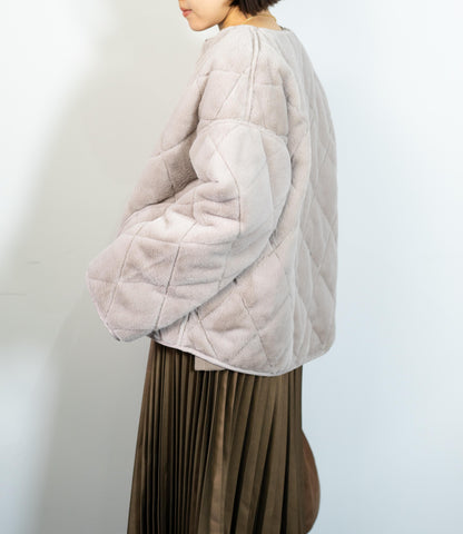 リバーシブルファーキルティングアウター