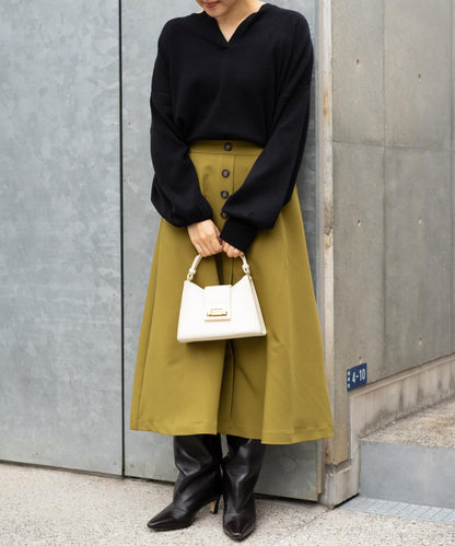 フレアボタンスカート