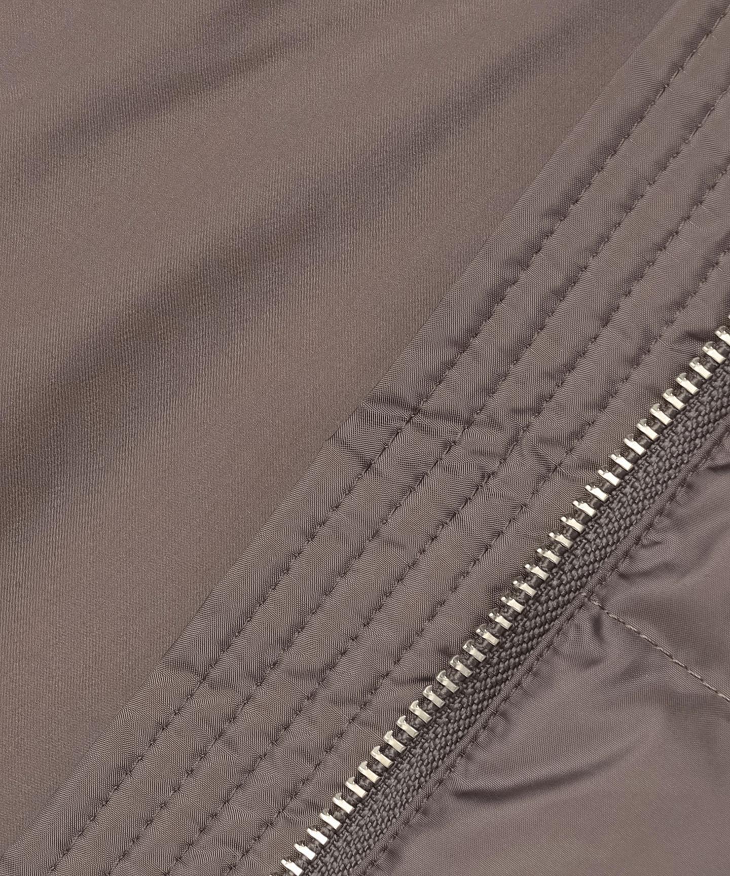 ライトタフタショート ダウン