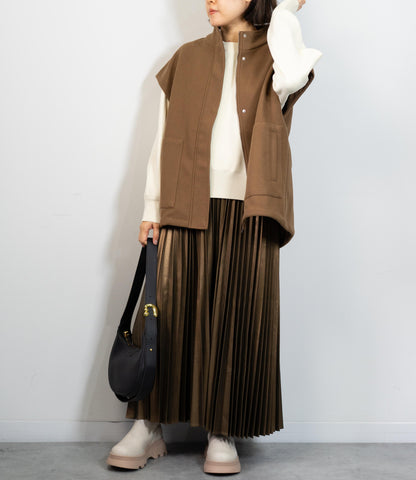 ウールライクハイネックベスト