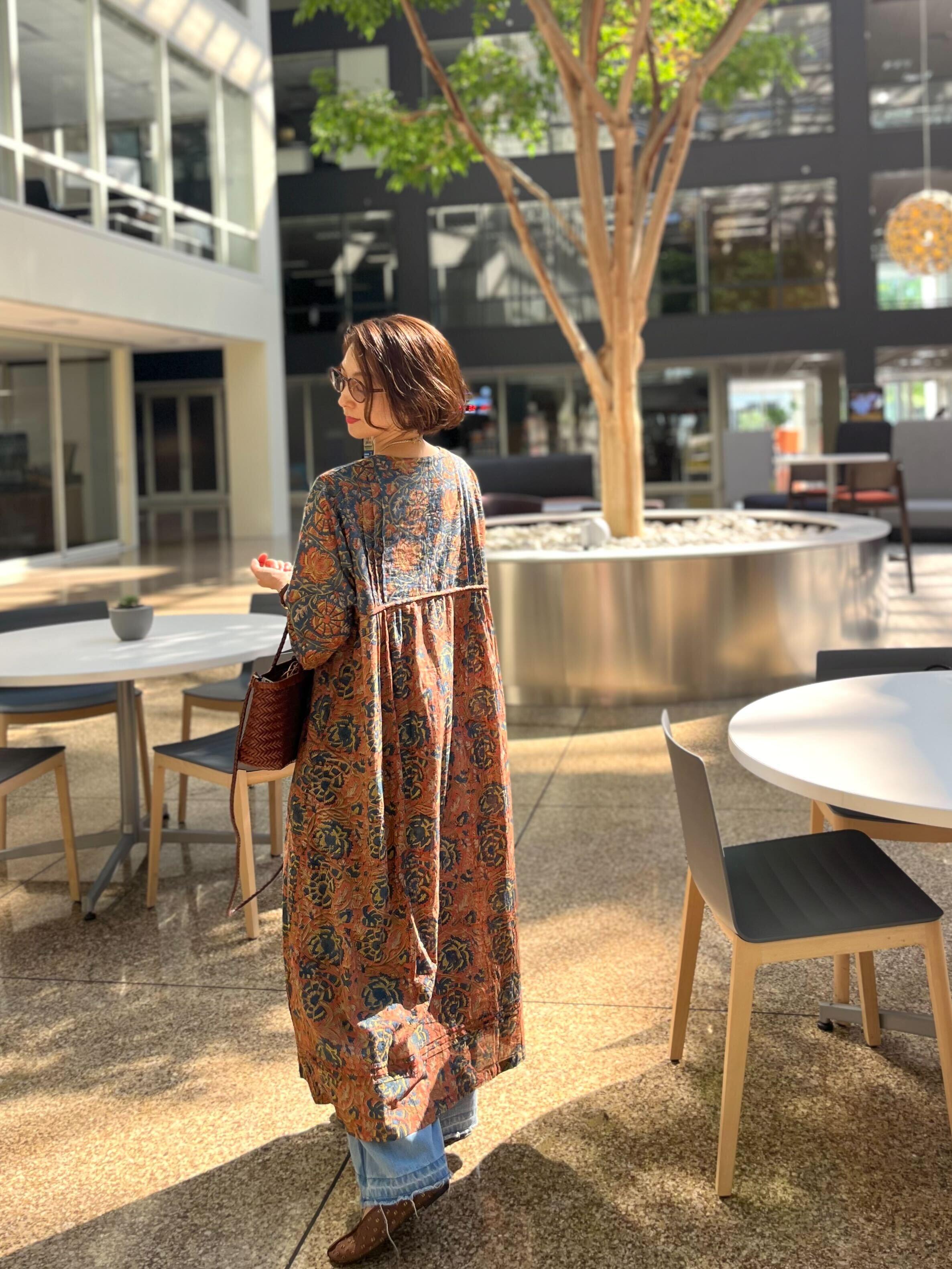 秋色ブロックプリントワンピース – &DROBE (アンドローブ)