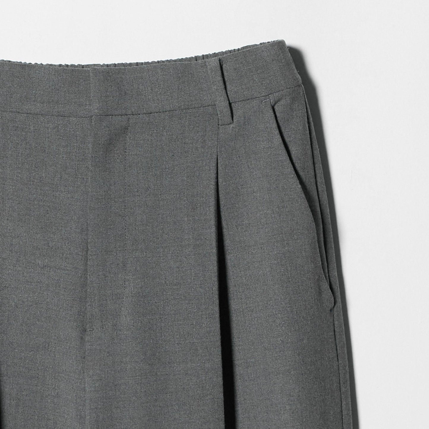 タックテーパードパンツ ウォッシャブル