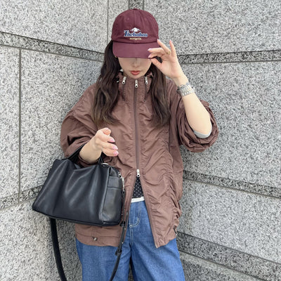 シャーリングフードウインドブレーカー