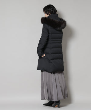 「西川ダウン(R)」サージロングダウン