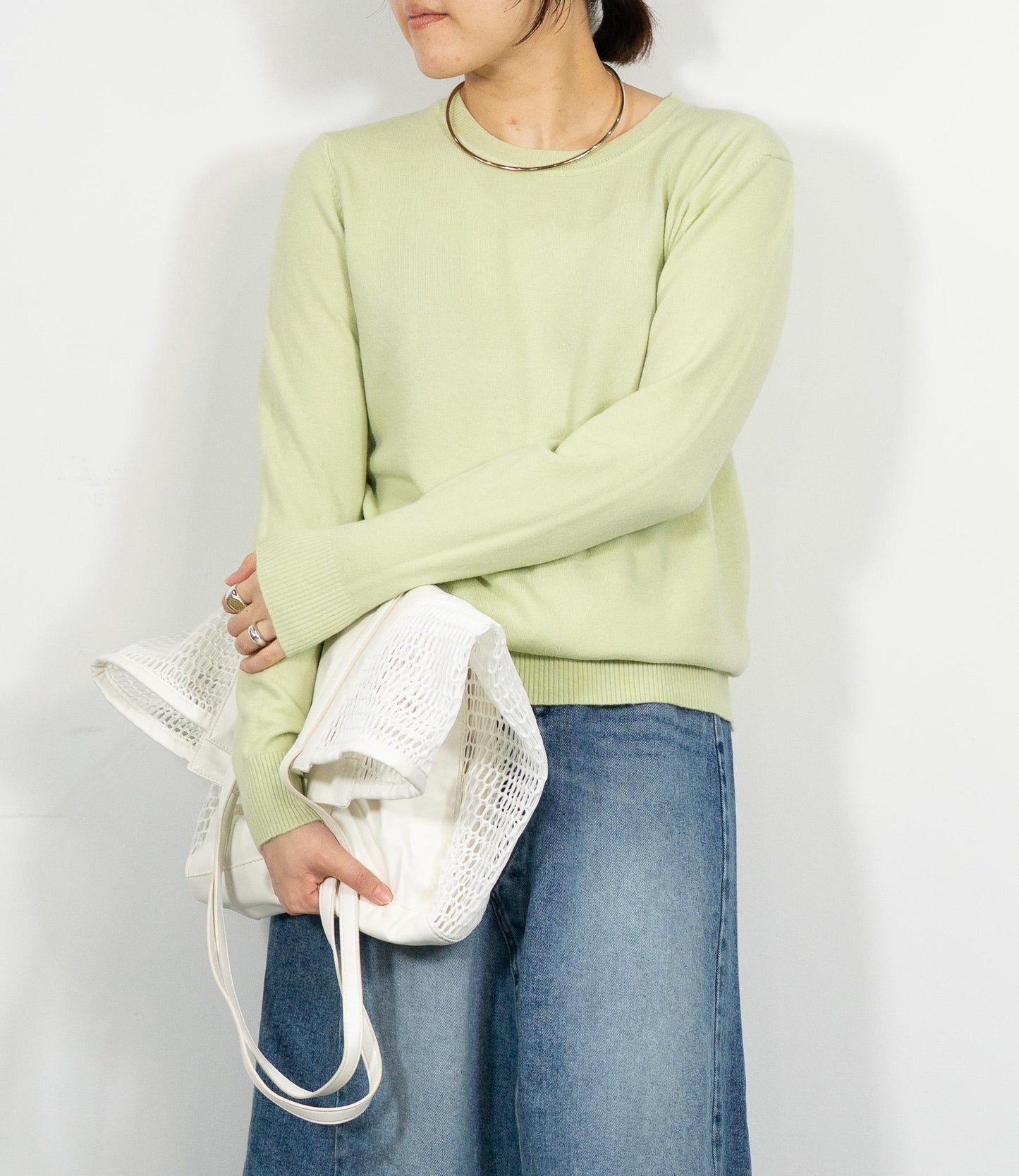 ソフトタッチクルーネックニット