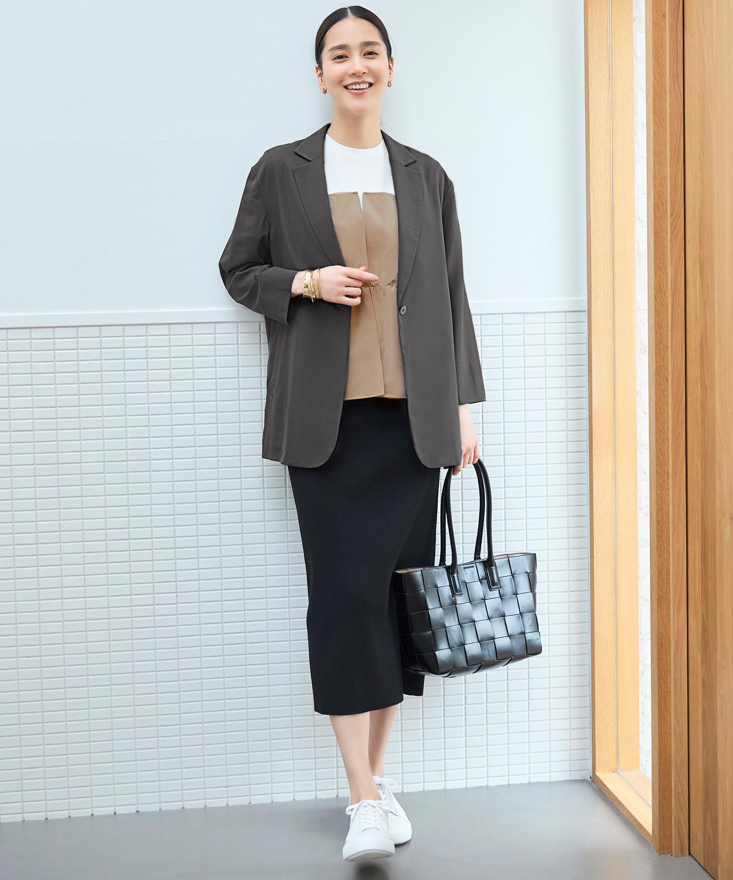 プラットフォームスニーカー