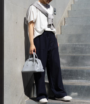 フィルムストライプストレートパンツ