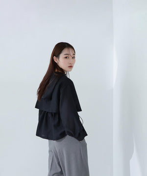 フーディードロストブルゾン