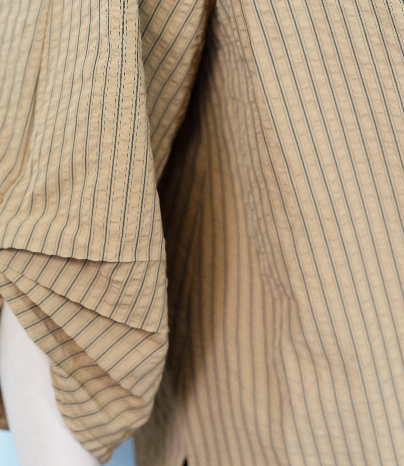 サッカーストライプブラウス