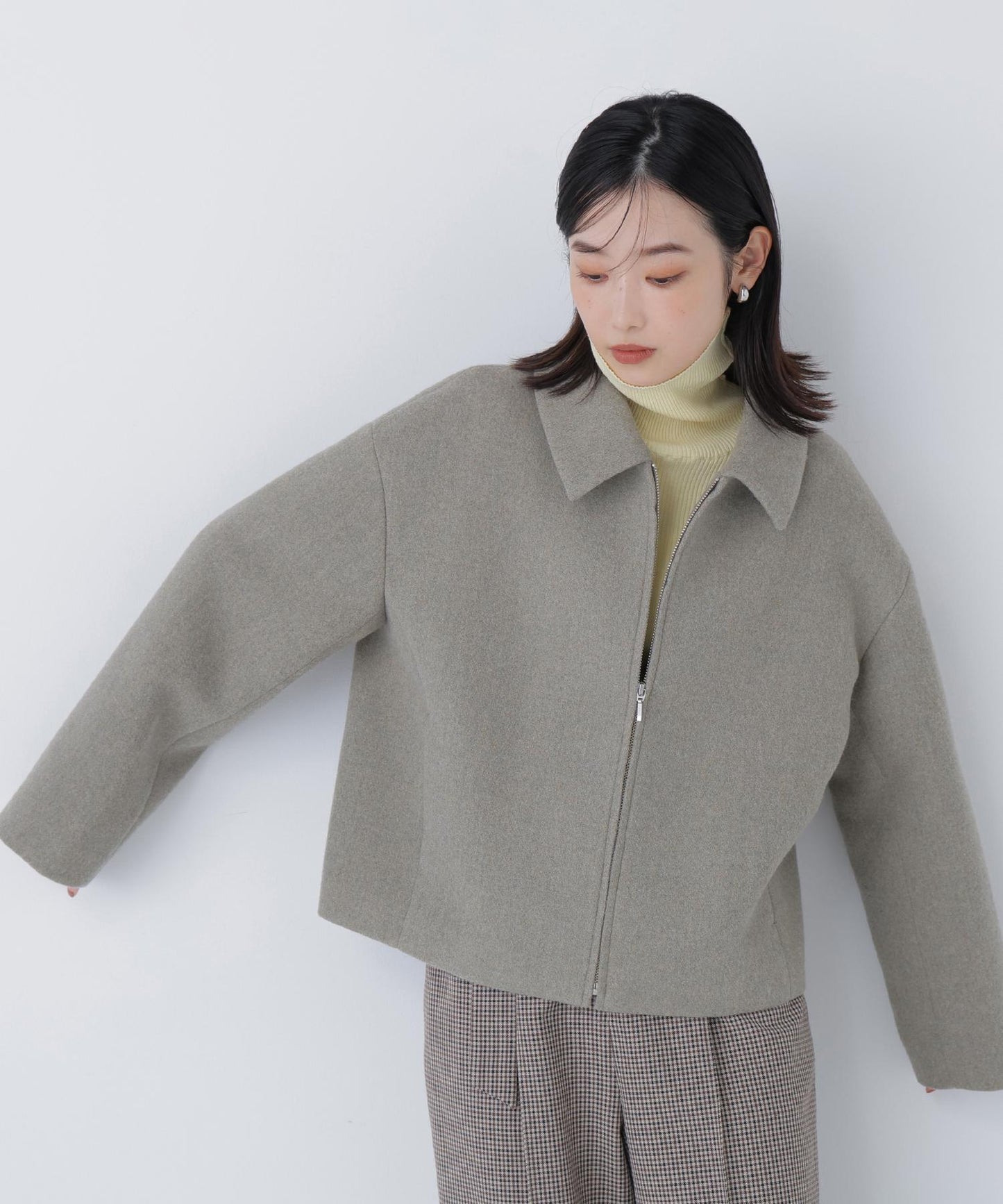 ＜朝比奈 彩さんコラボ＞ステンカラージップブルゾン