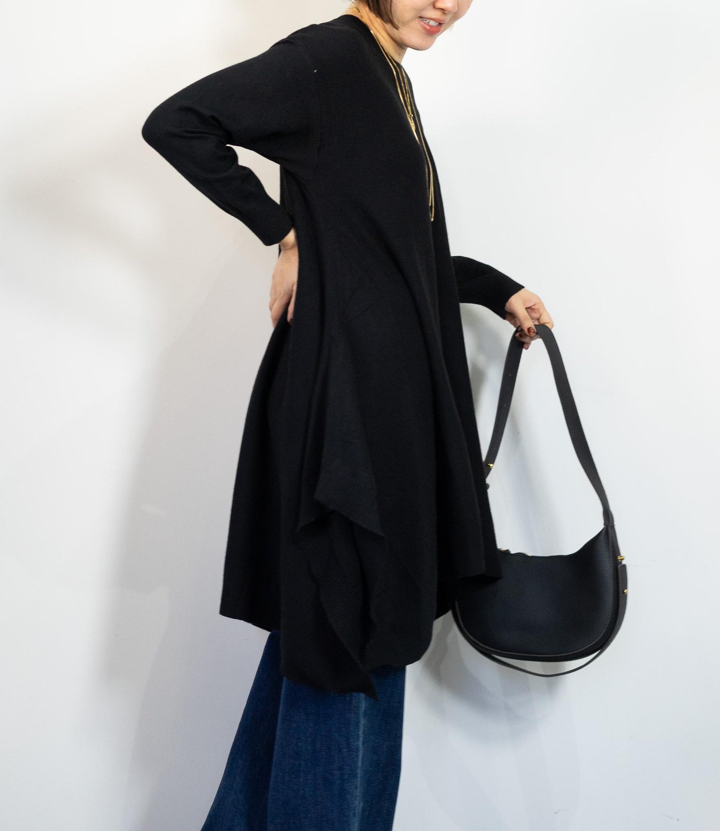 センターラインドレープチュニックニット