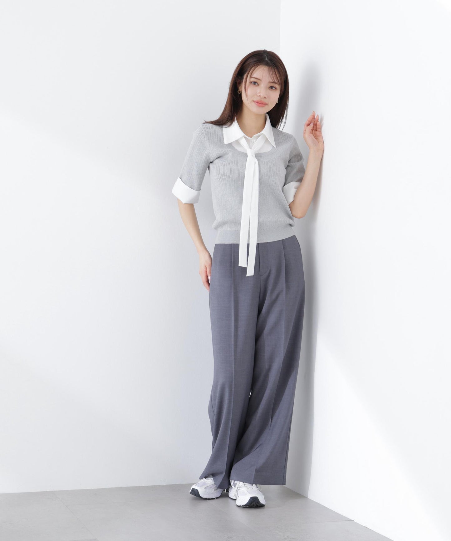 ＜ウォッシャブル＞ベルト付きタックワイドパンツ　26SS