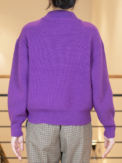 ハイネックボリュームスリーブニット