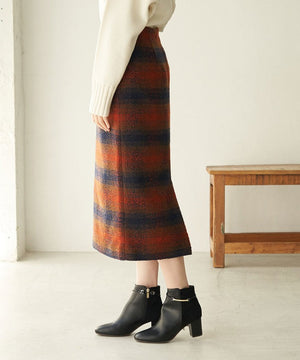 チェックスカート