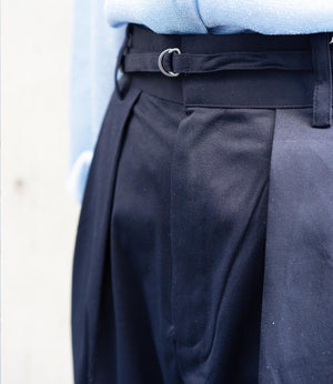 ベルト付きハイウエストストレートパンツ