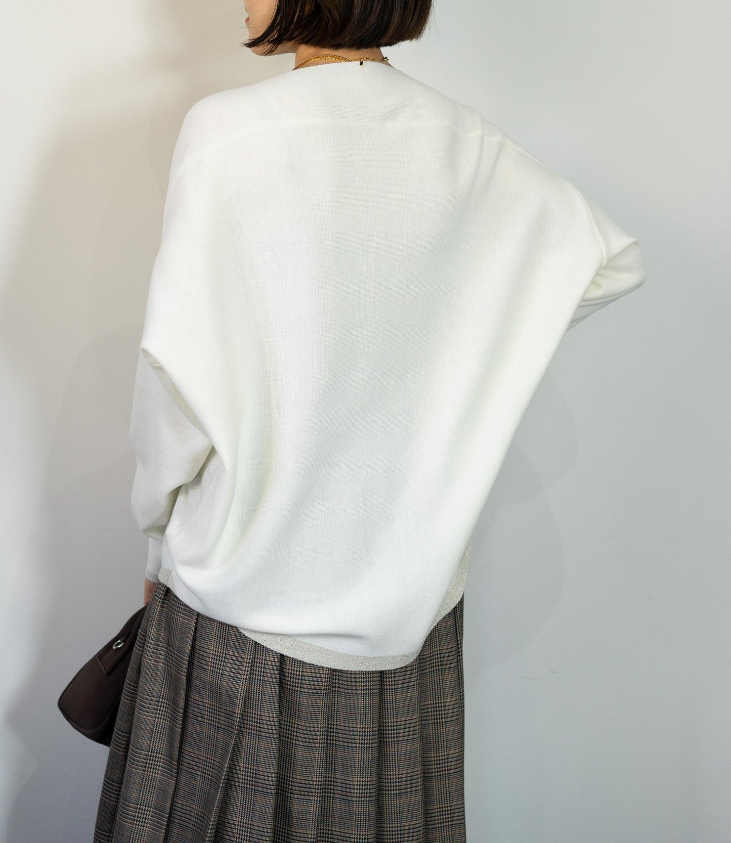 ラメボートネックラウンドニット