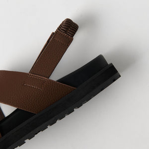 ビッグクロス バックストラップ サンダル