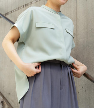 きれいめフラップサファリブラウス