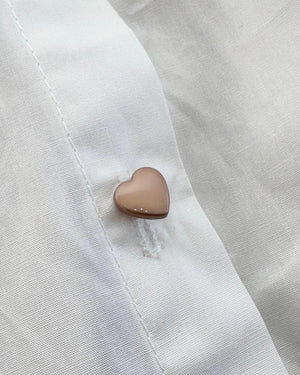 ハートボタンシャツ