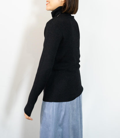 ラメタートルスリムニット