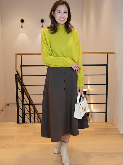 フレアボタンスカート